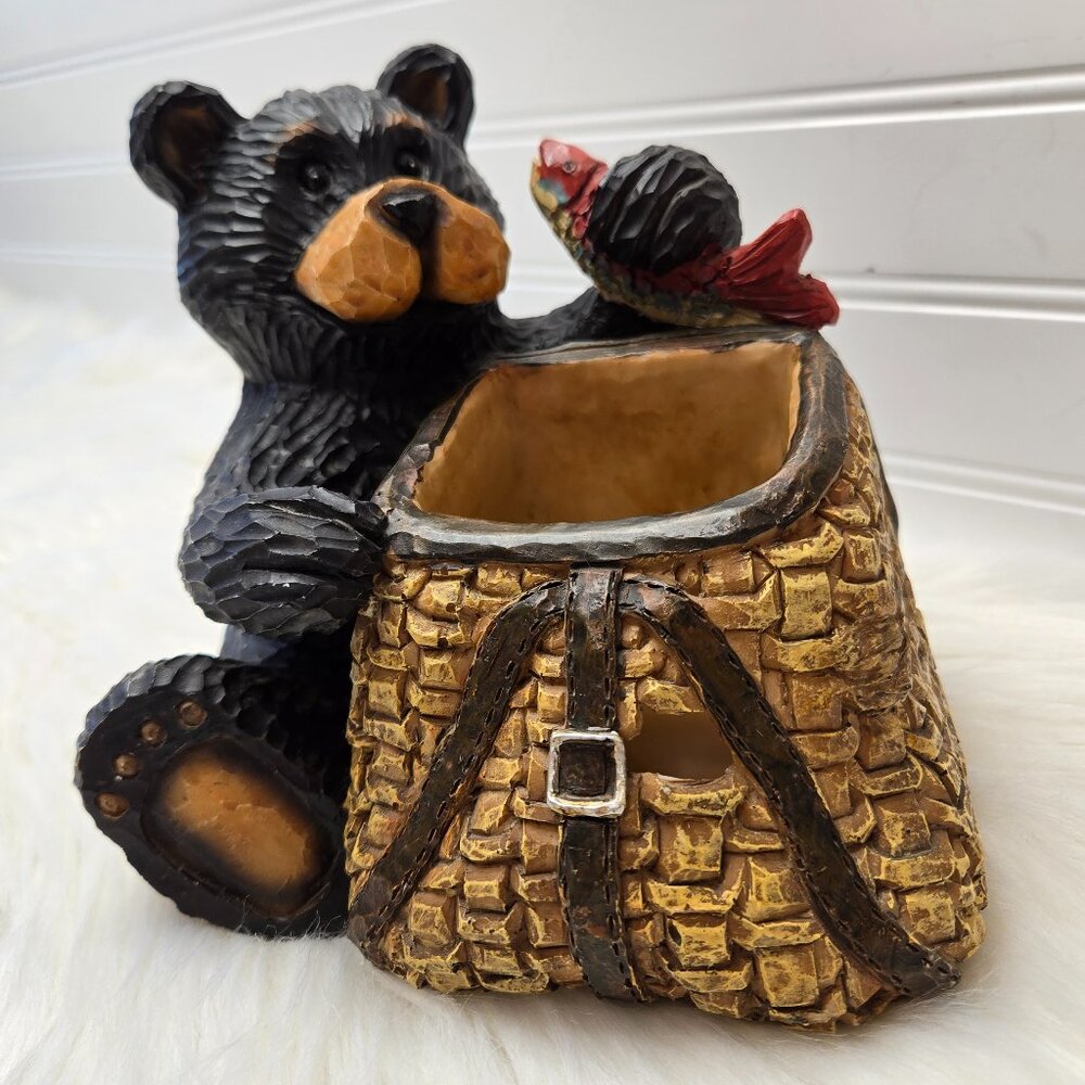 VTG Resin Bear Holding Fish Wicker Basket Fishing Rustic Country Cabin 6.5x7x8"